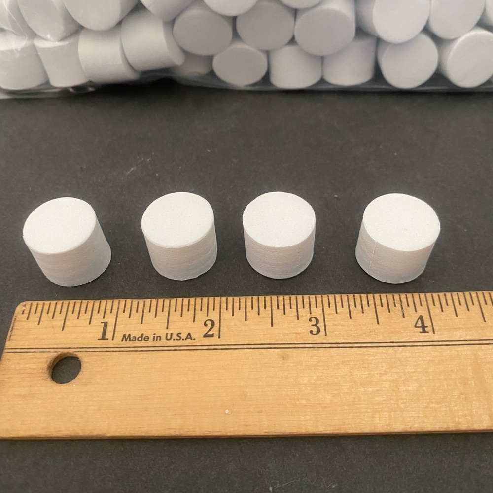 Darice Foamies Craft Foam Shapes Fake Faux Marshmallows smaller size lot of 190 - Picture 4 of 6
